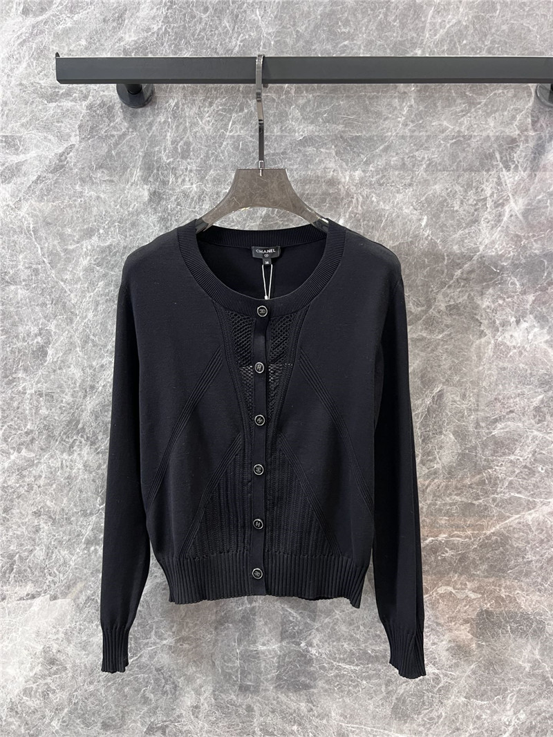 Ch**el crop crew-neck ribbed cardigan black