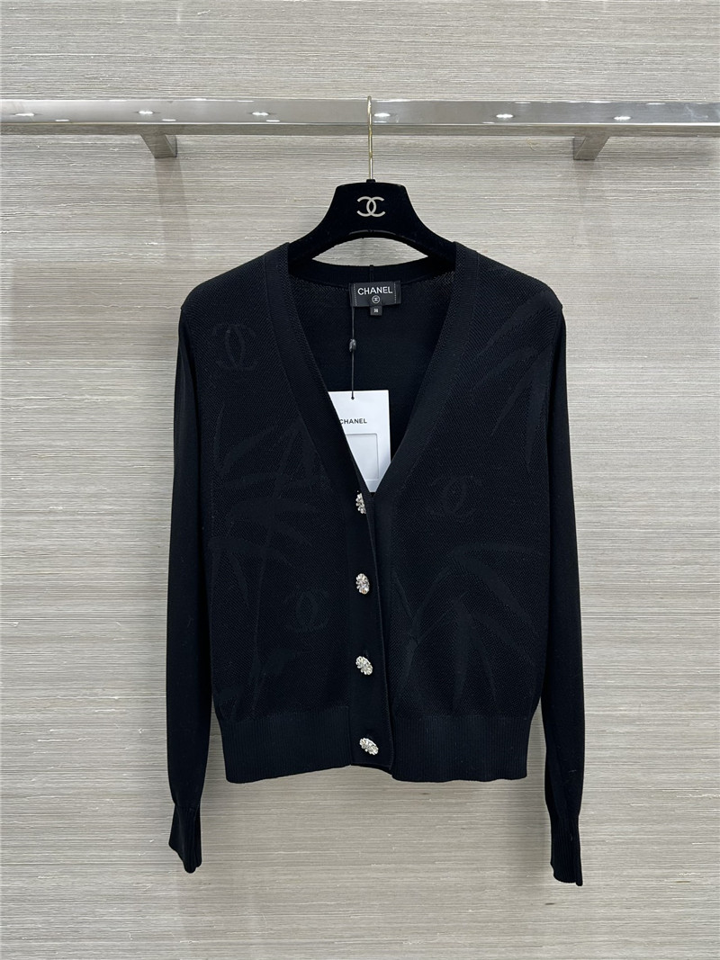 Ch**el crop jacquard v-neck cardigan black