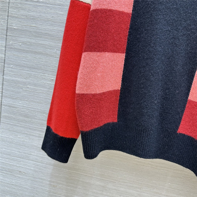 H**me5 lettres equestres long-sleeve sweater navy