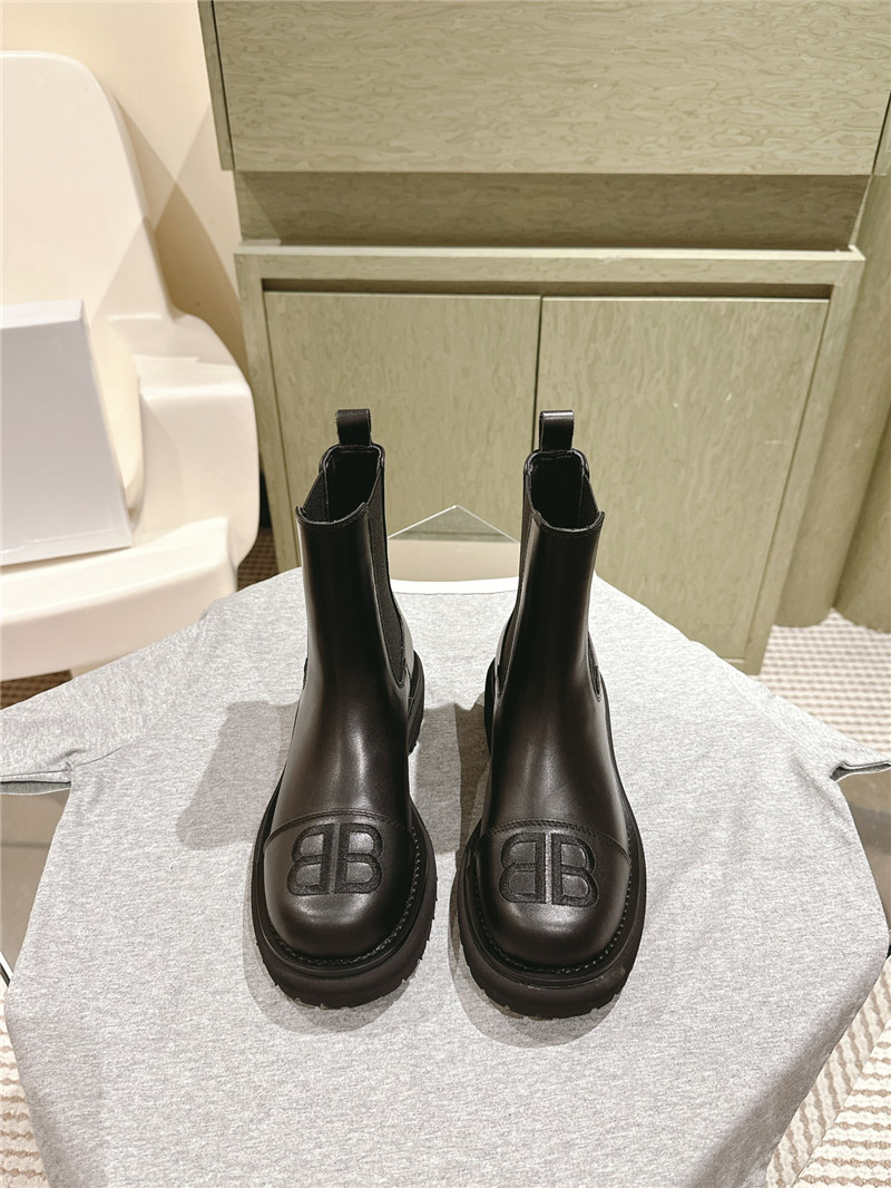 Ba1en*iaga bb chelsea boots