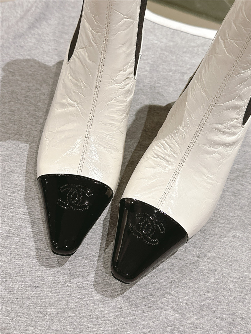 Ch**el pointed white oil wax leather ankle boots