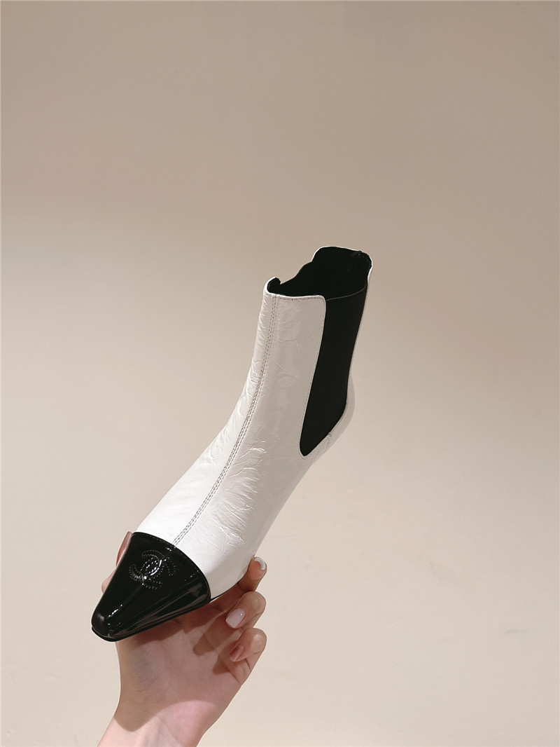 Ch**el pointed white oil wax leather ankle boots