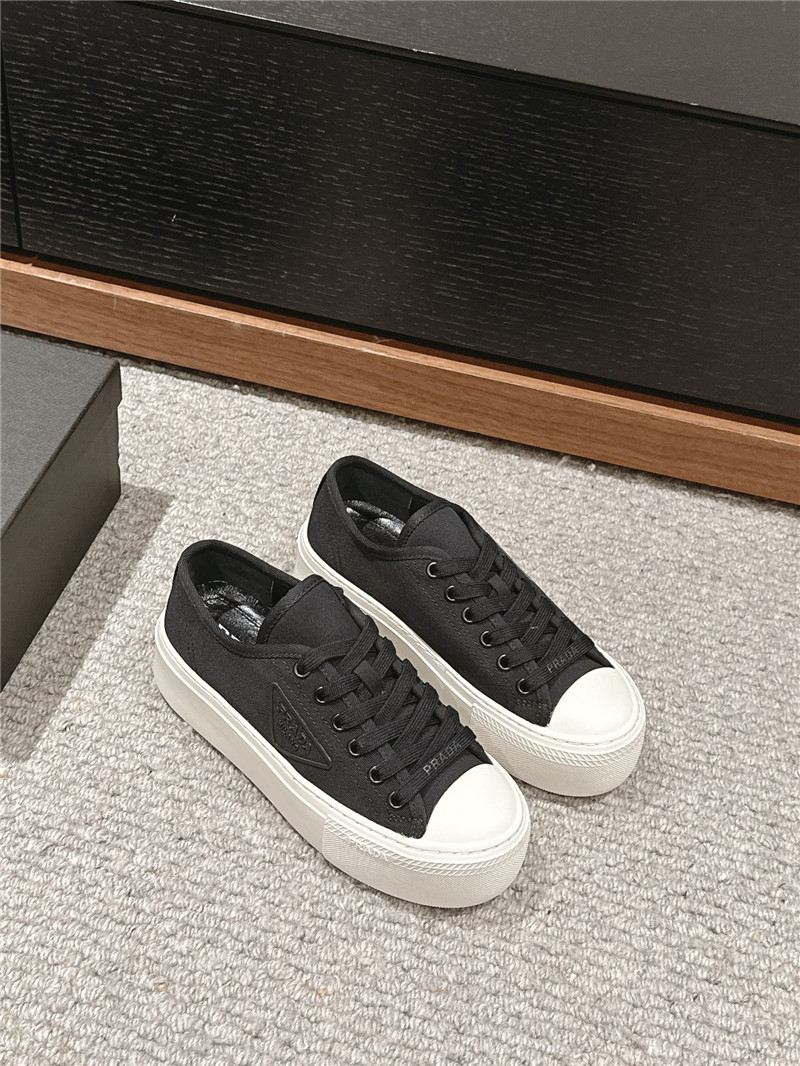 Pra*a black lace-up platform canvas sneakers