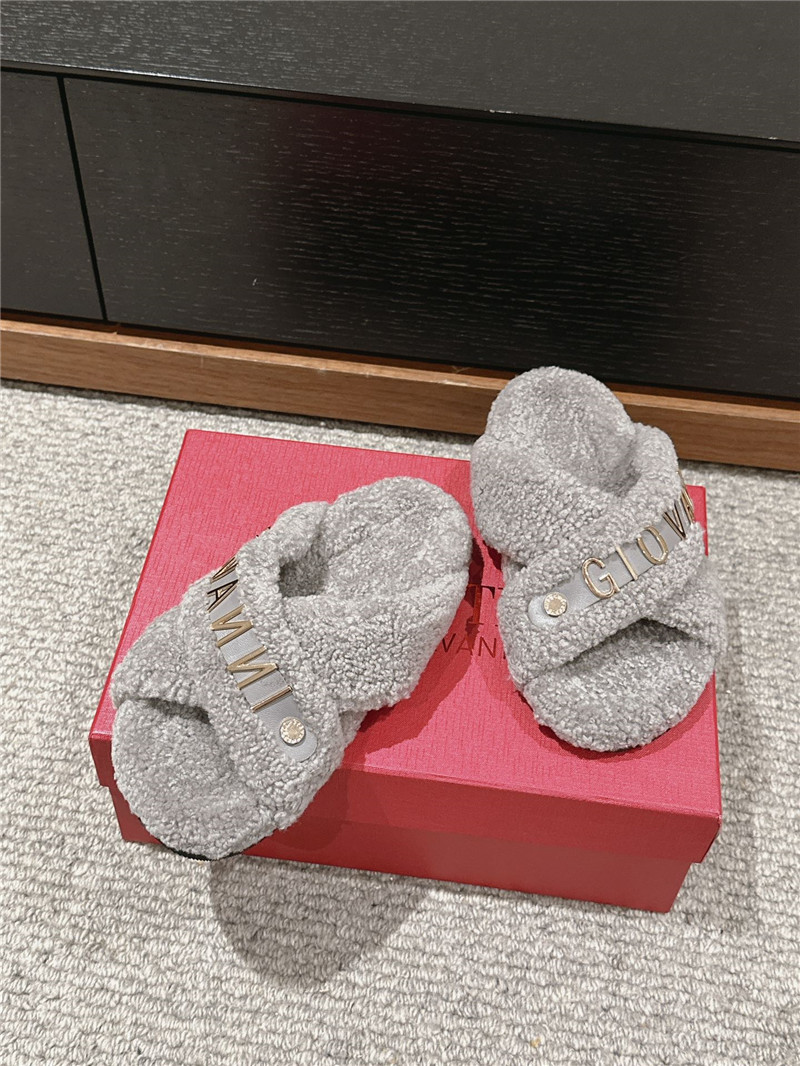 Va1e*ntin0 giovanni grey shearling slides