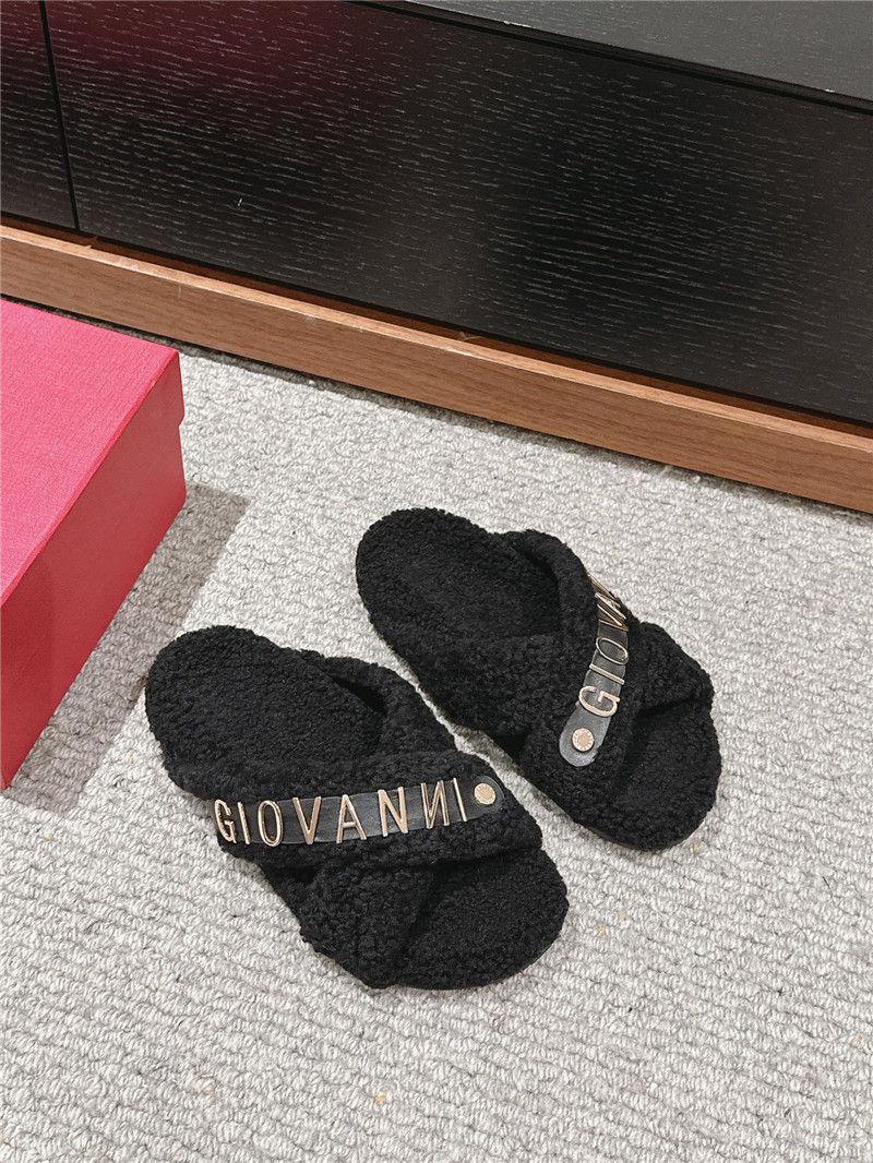 Va1e*ntin0 giovanni shearling slides black