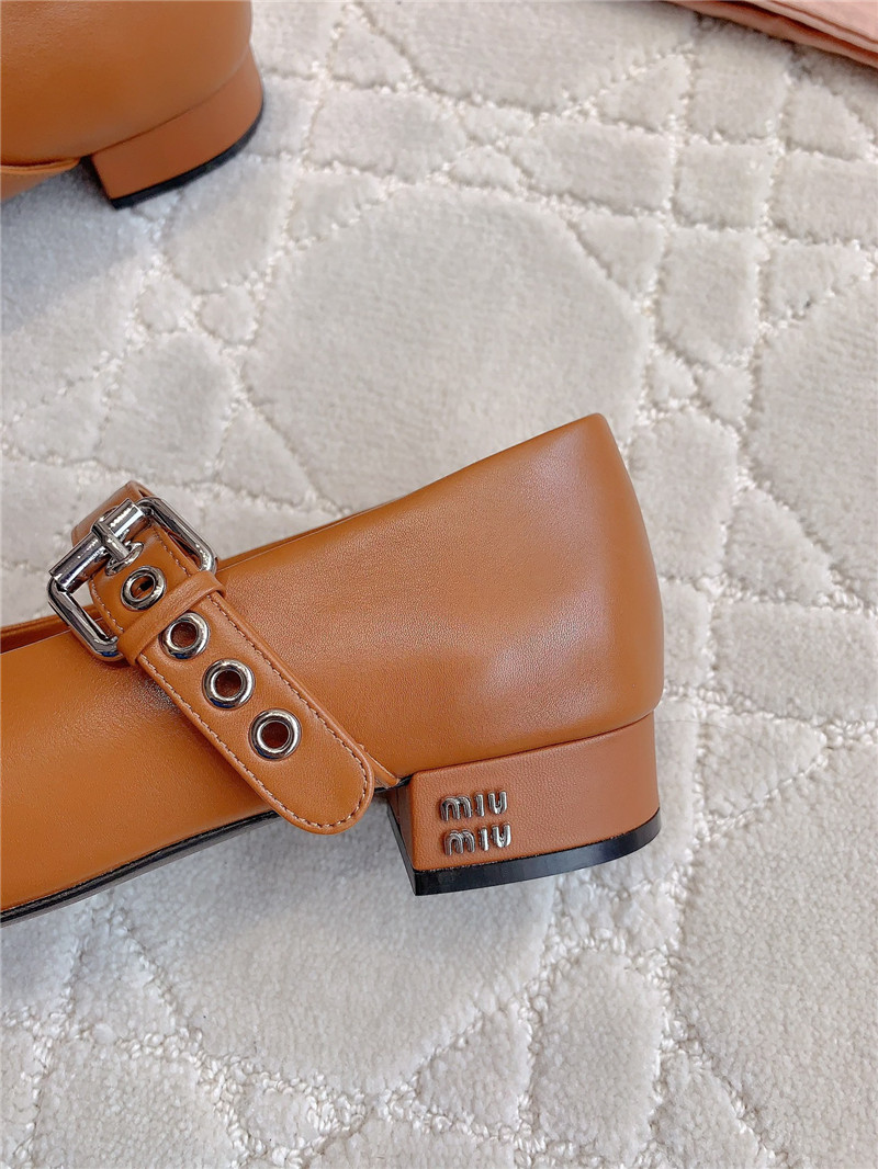 Miu Miu 25 Leather Mary Jane Pumps Brown
