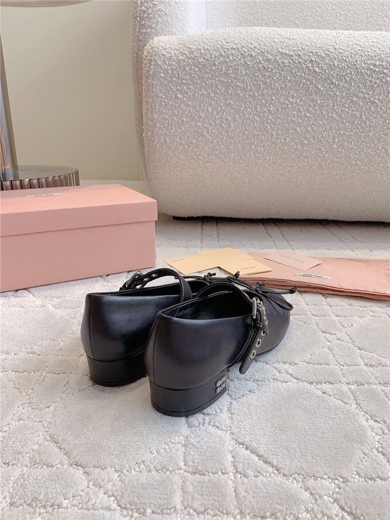 Miu Miu 25 Leather Mary Jane Pumps Black