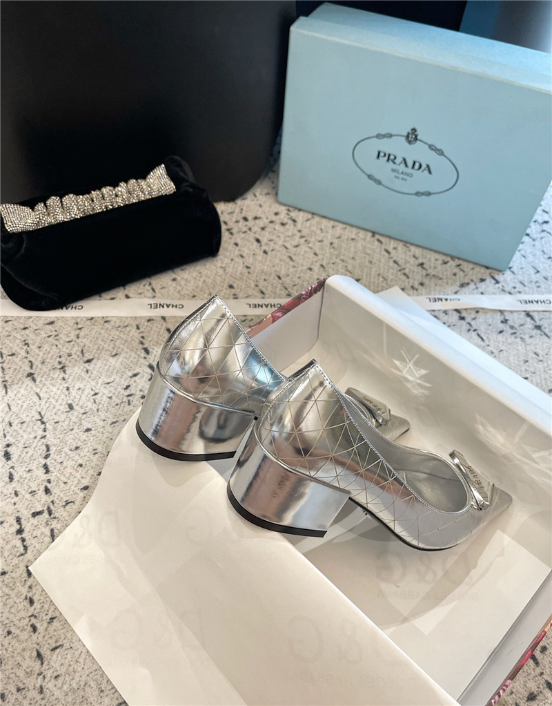 Pra*a triangle logo silver brushed leather pumps