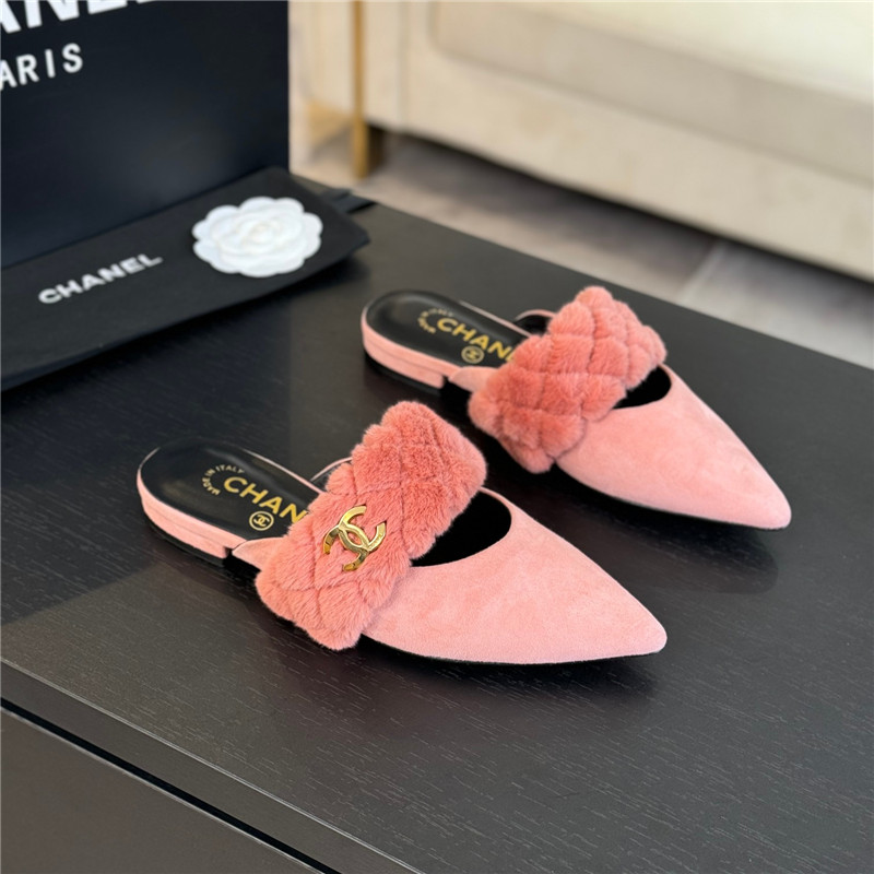 Ch**el fur strap pointed flat mule pink suede