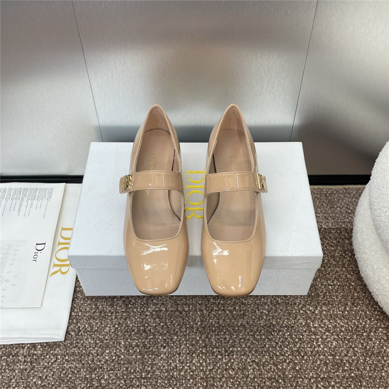 D10r miss D10r strap pumps nude patent calfskin