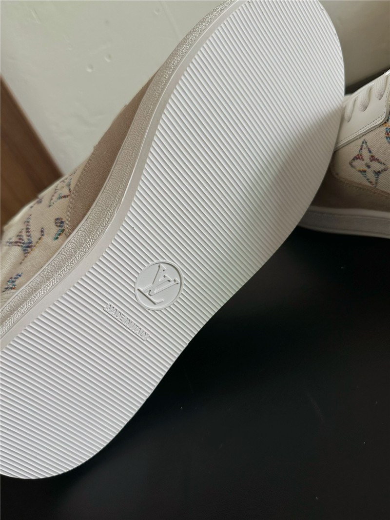 l0vis Vvtt0n lv stadium sneakers women