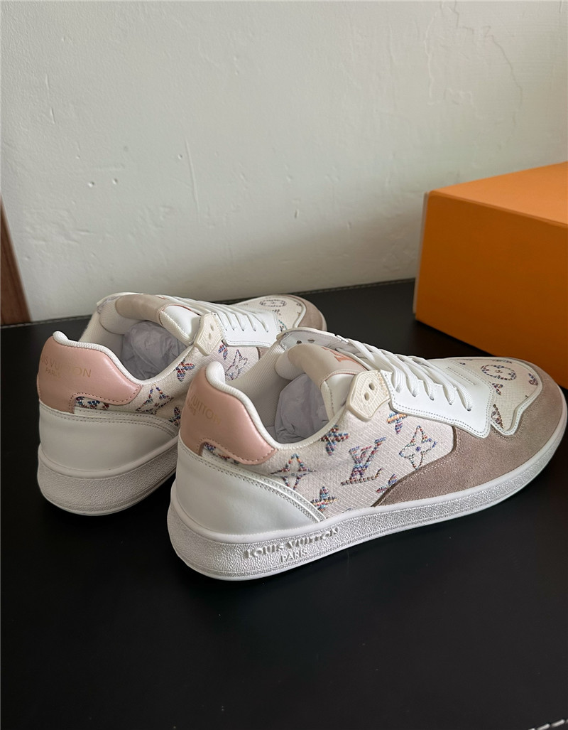 l0vis Vvtt0n lv stadium sneakers women