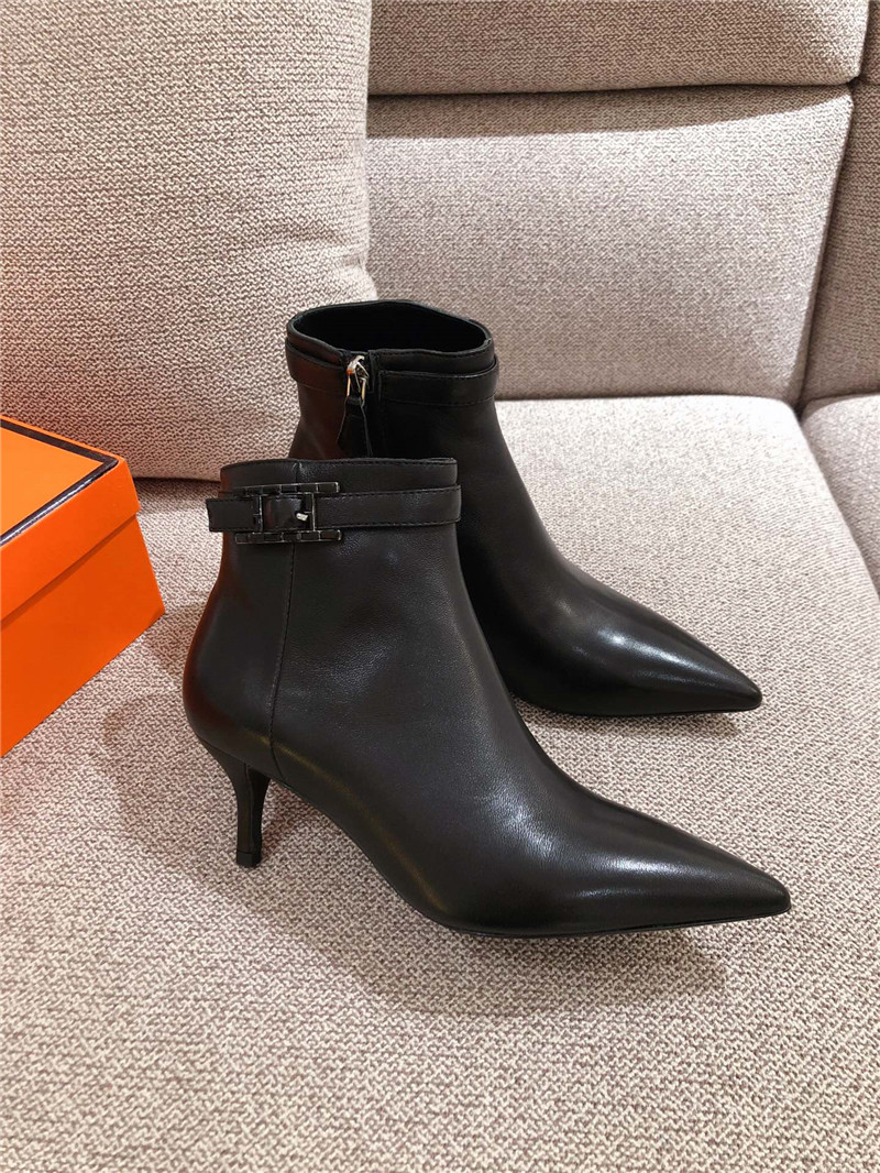 H**me5 blanche 60 ankle boot