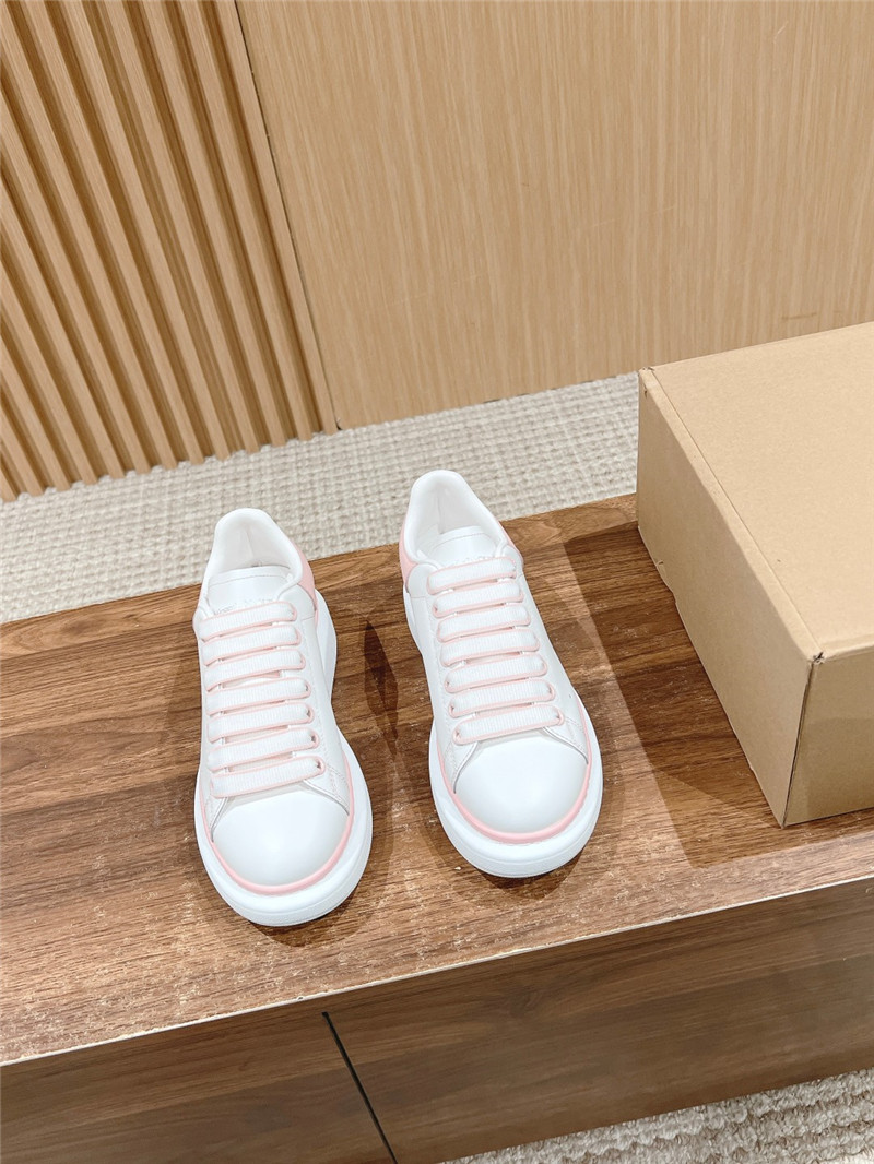 a1exa*der Mcqv*en white oversized sneakers