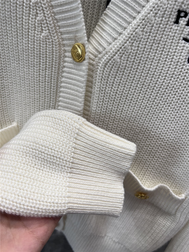 Pra*a logo-intarsia v-neck rib cardigan white