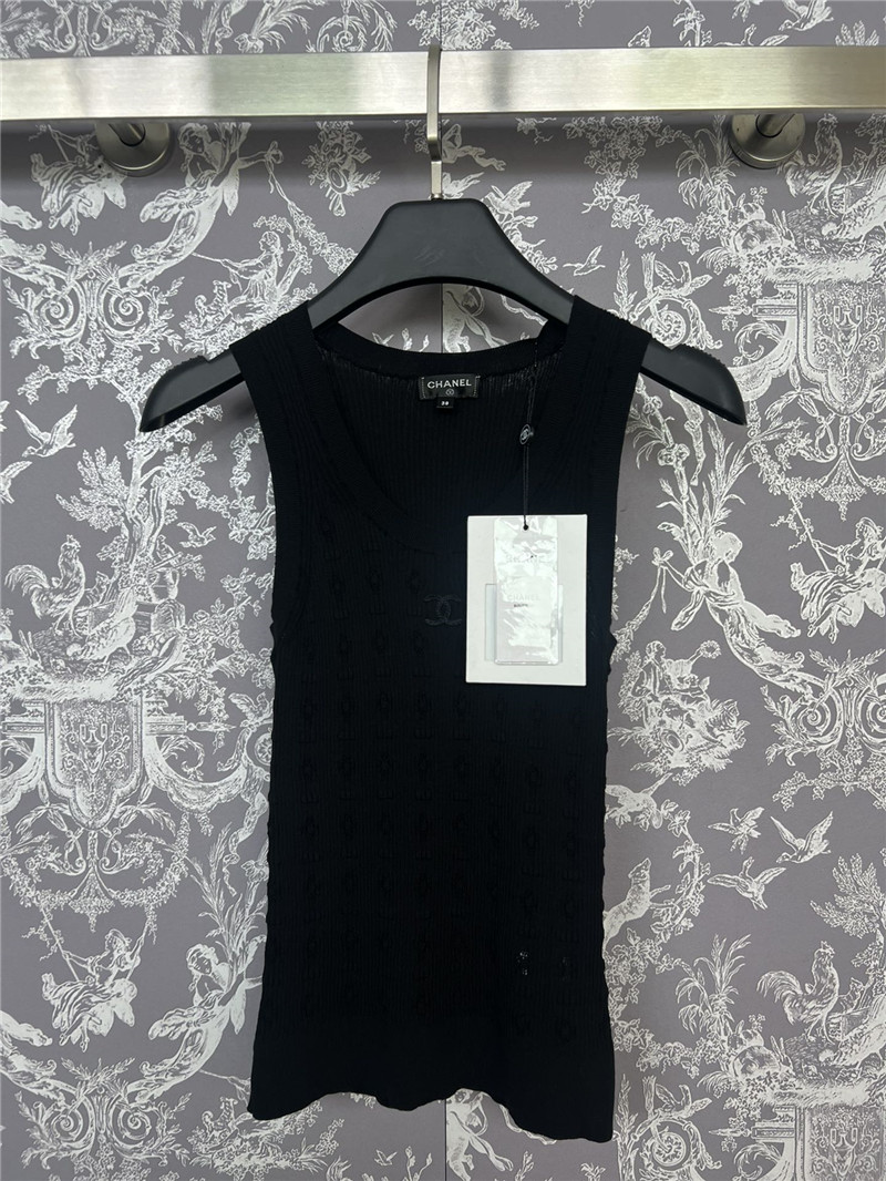 Ch**el jacquard crochet knitted vest in black