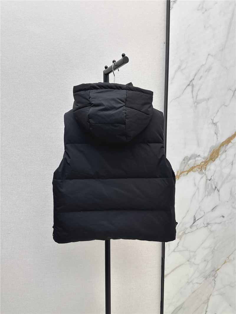 Bv*b*rry down vest replica clothing sites
