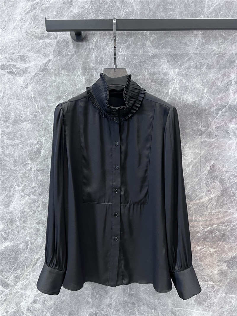 l0vis Vvtt0n lv pleated lace collar silk shirt replica clothes