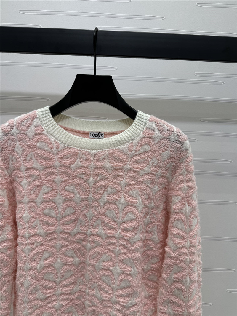 L0ew* anagram knit sweater in pink/white
