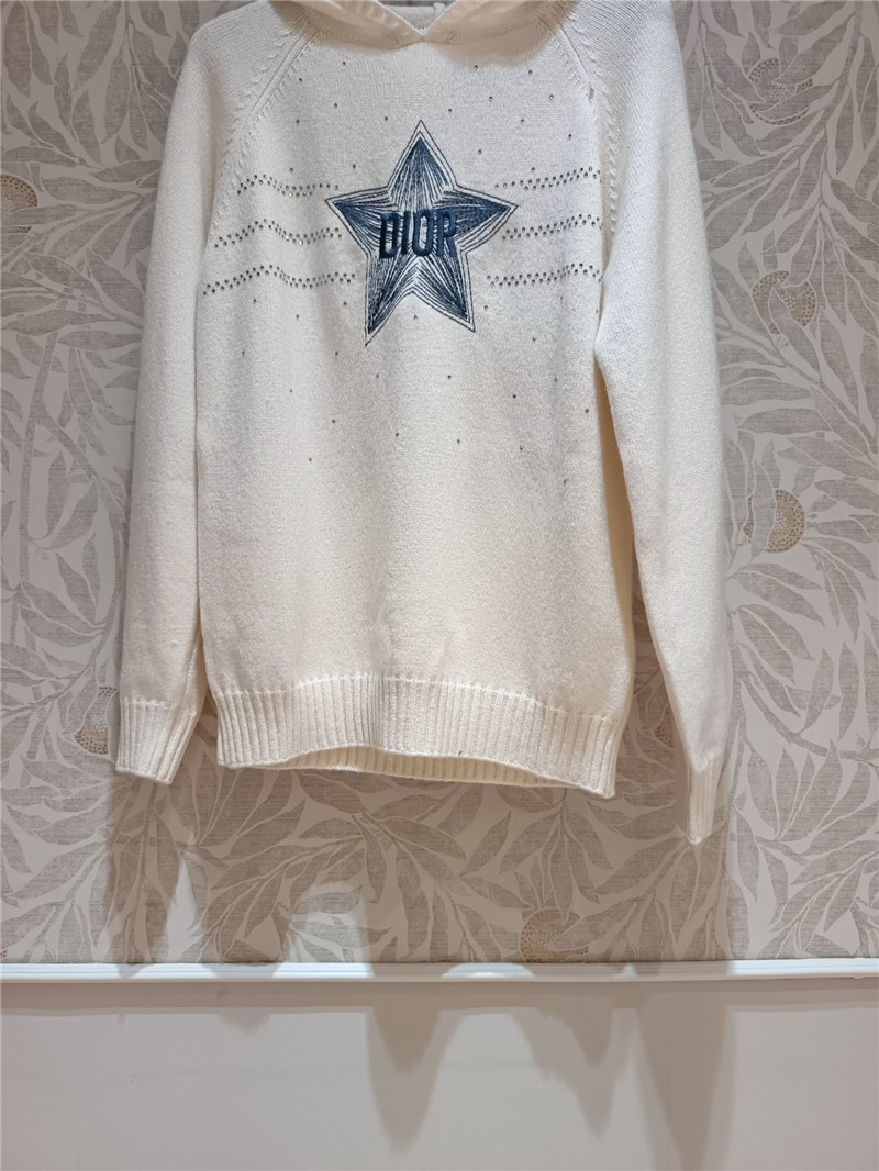 D10r embroidered wool hooded sweater ivory