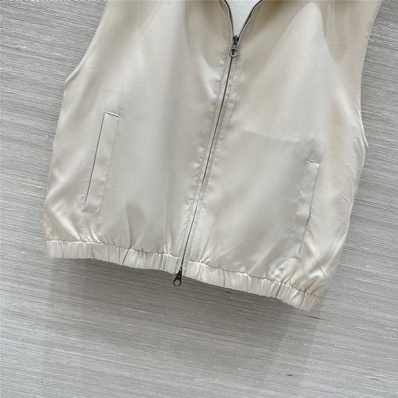 L0r0 P1ana traveler windproof vest replica d&g clothing
