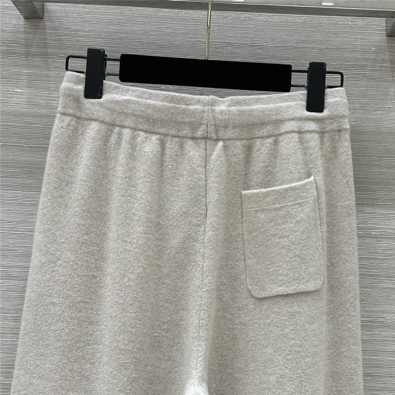 L0r0 P1ana elegant cashmere suit replica clothing sites