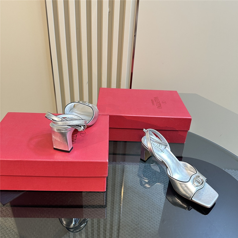 Va1e*ntin0 vlogo locker sandals silver mirrored calfskin