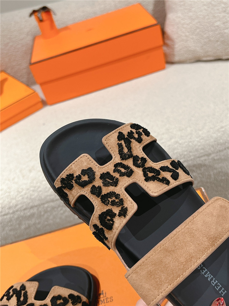 H**me5 chypre sandal brun fumé / noir