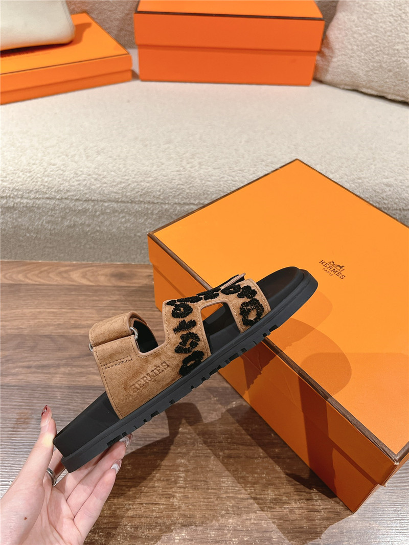 H**me5 chypre sandal brun fumé / noir