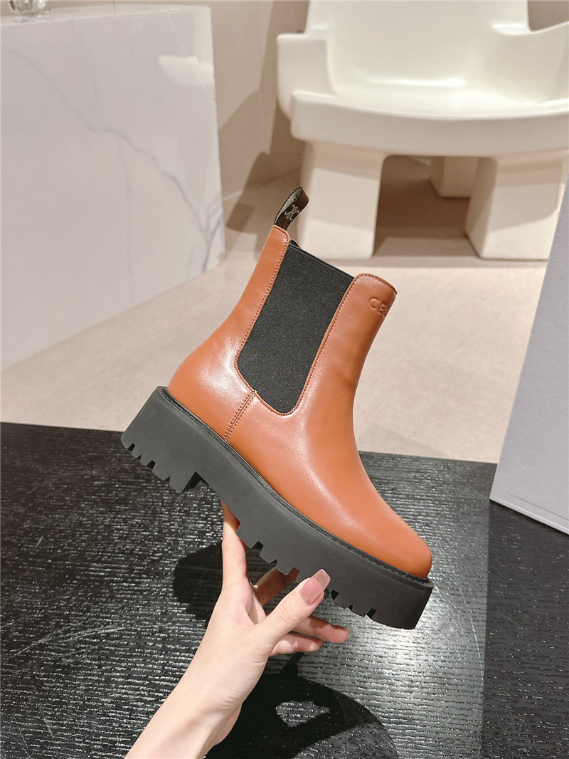 Ce1i*e brown leather platform chelsea boots