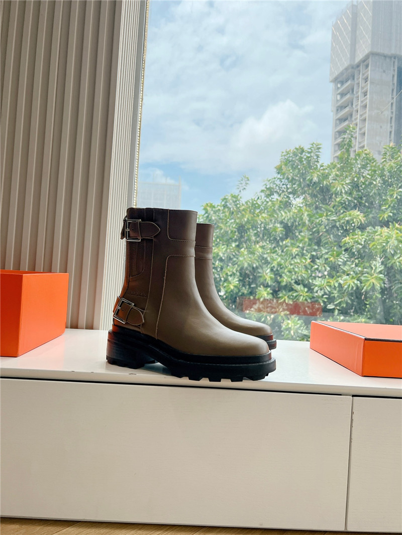 H**me5 beige jaimy ankle boots