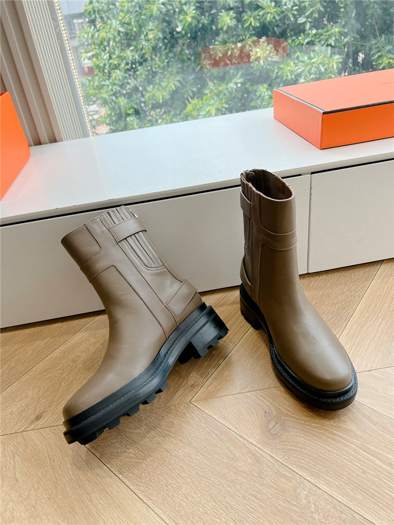 H**me5 beige jaimy ankle boots