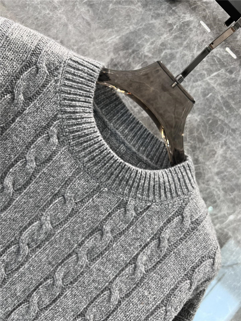 L0ew* crop cable wool sweater grey