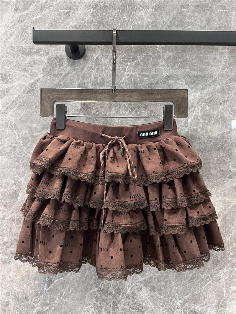 M1um1u cake skirt