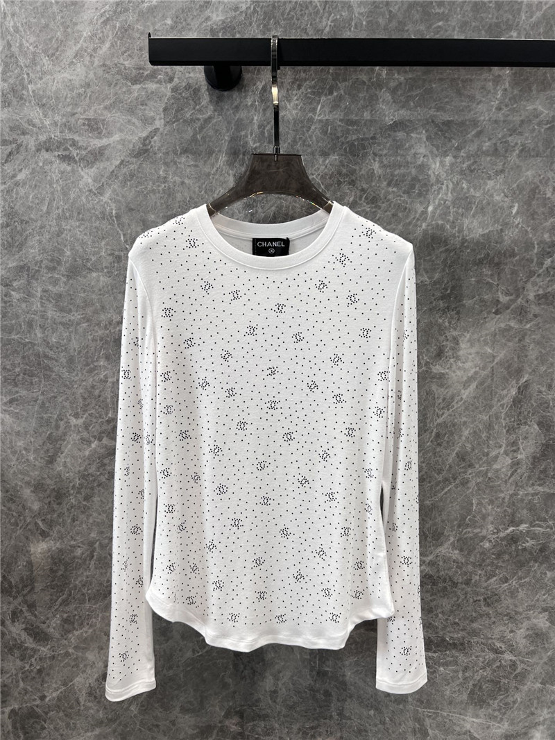 Ch**el long sleeve bottoming shirt