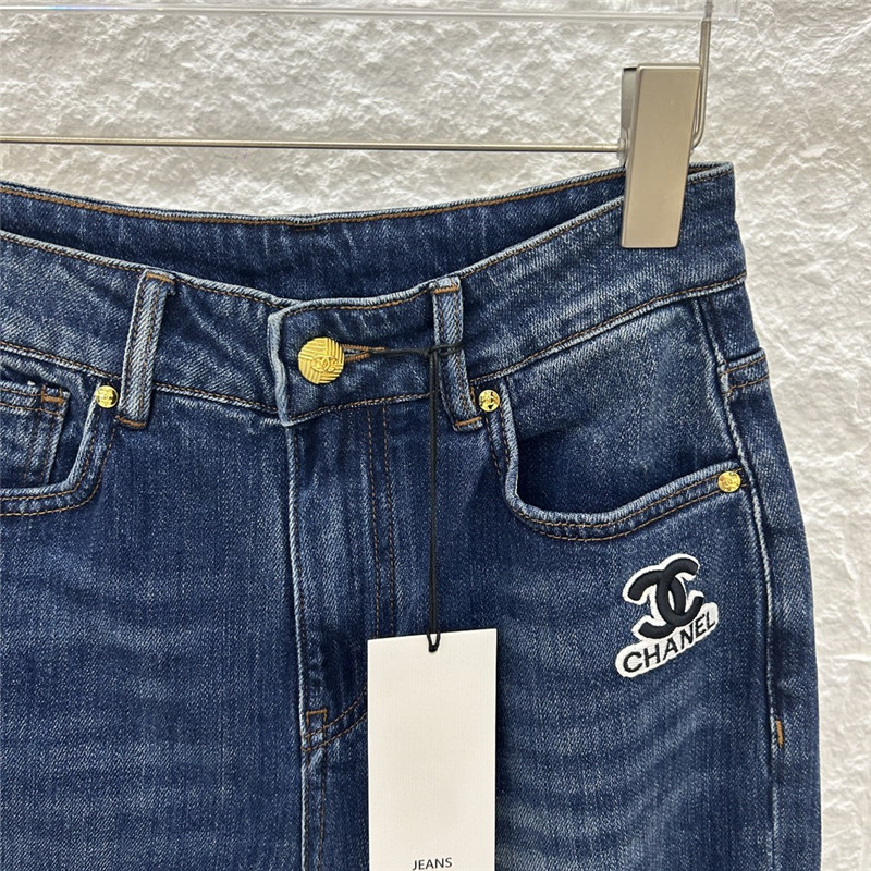 Ch**el wide-leg jeans