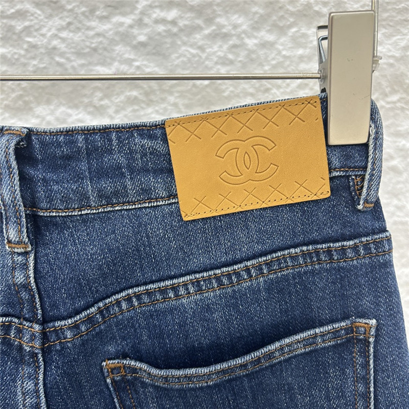 Ch**el wide-leg jeans