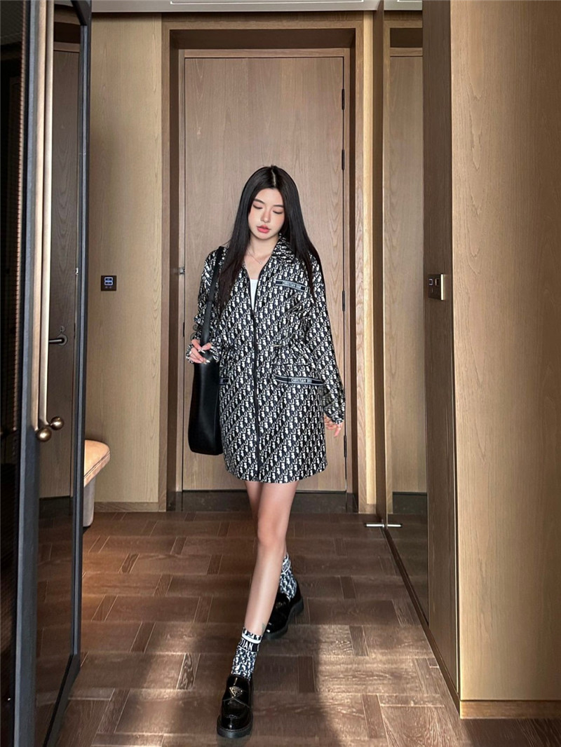 D10r jacquard logo jacket