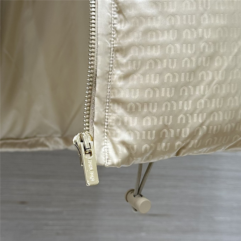 M1um1u jacquard down vest