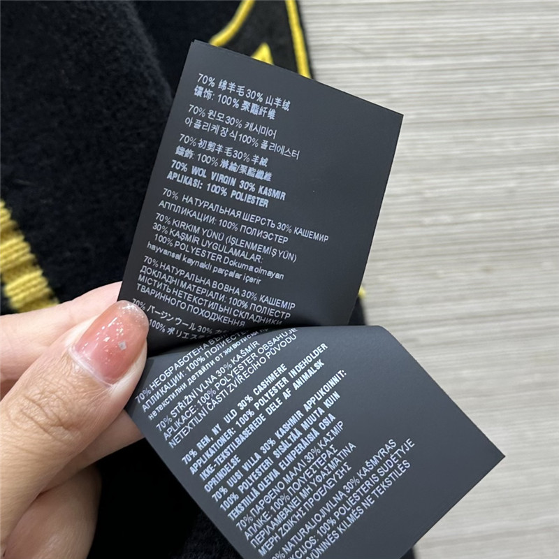 Pra*a cashmere cardigan