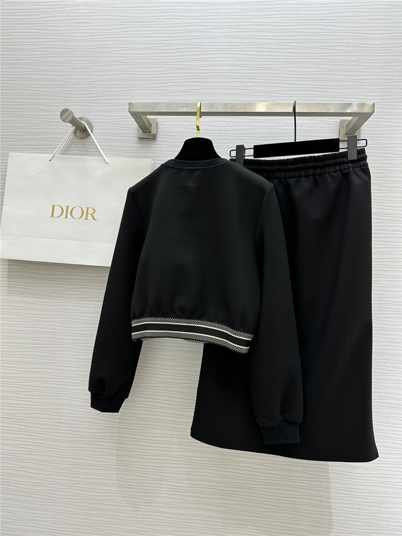 D10r girl style suit