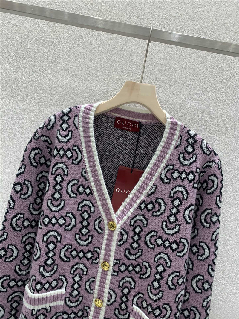 Gvc*1 v-neck oblique cardigan pink/black