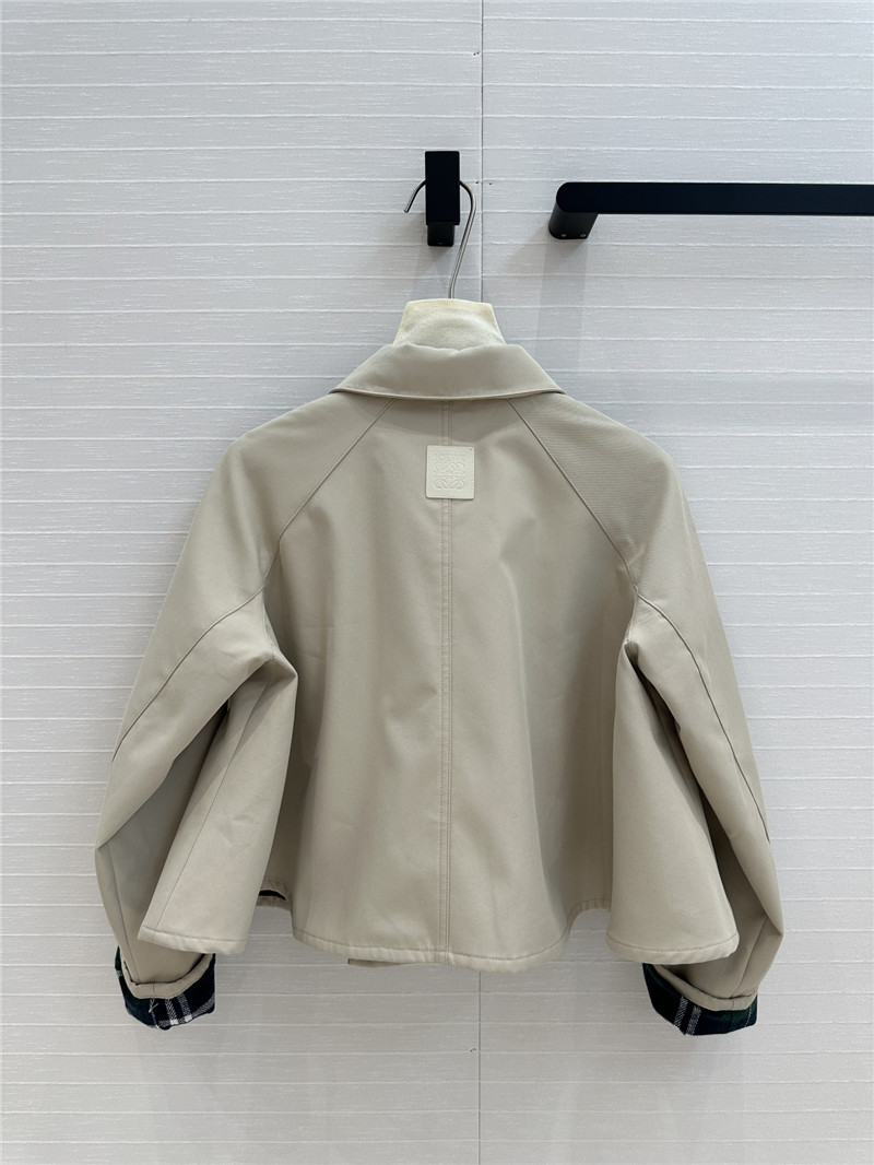 L0ew* khaki trench coat
