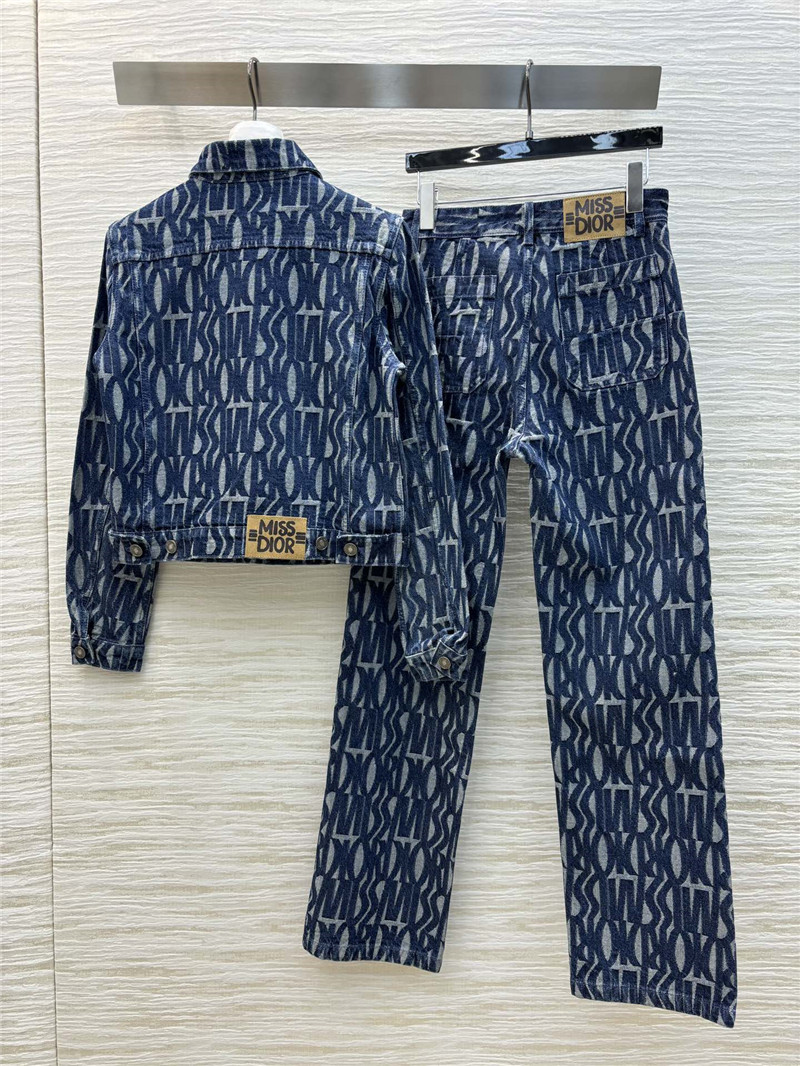 D10r denim suit