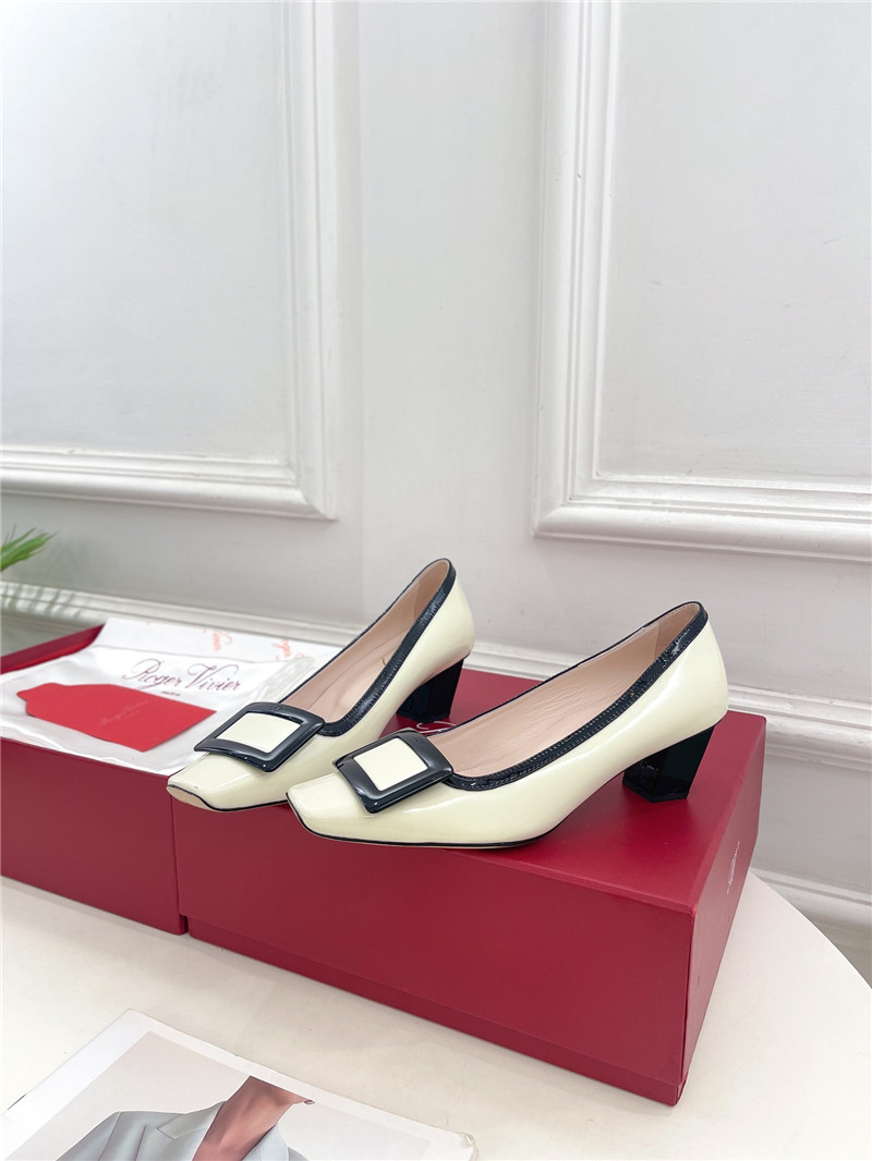Roger Vivier Belle Vivier Pumps 4.5cm Multicolour Patent Leather