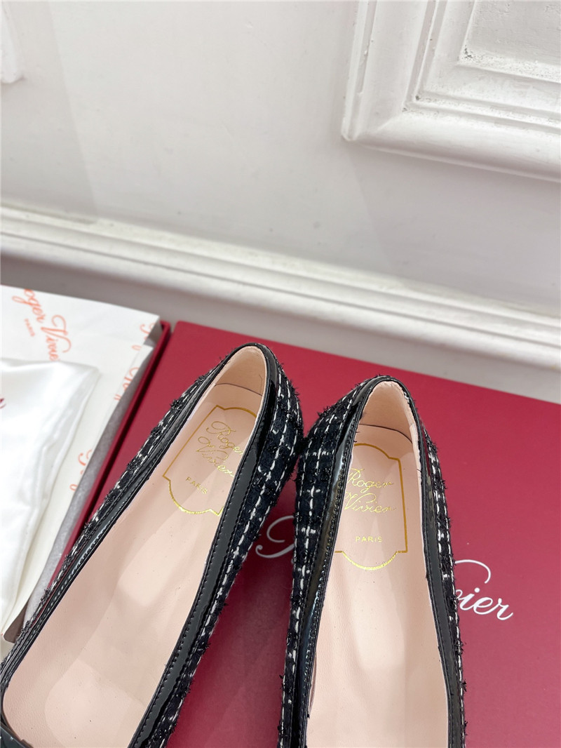 Roger Vivier Belle Vivier Pumps 4.5cm Black Patent Fabric