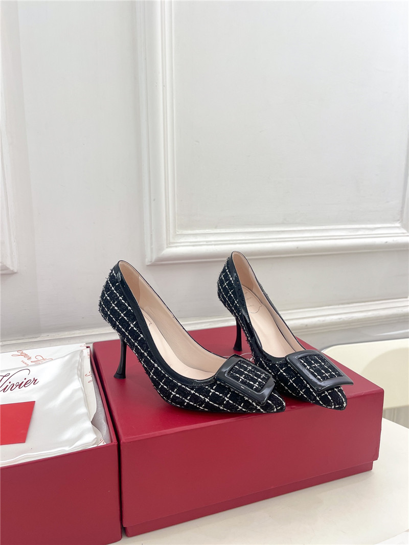 Roger Vivier Viv’ in The City Pumps 65mm in Black Tweed