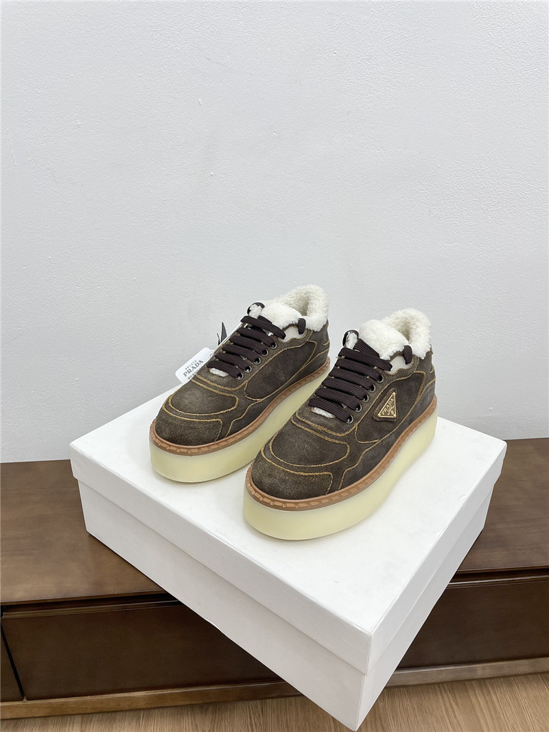 Pra*a winter platform suede sneakers