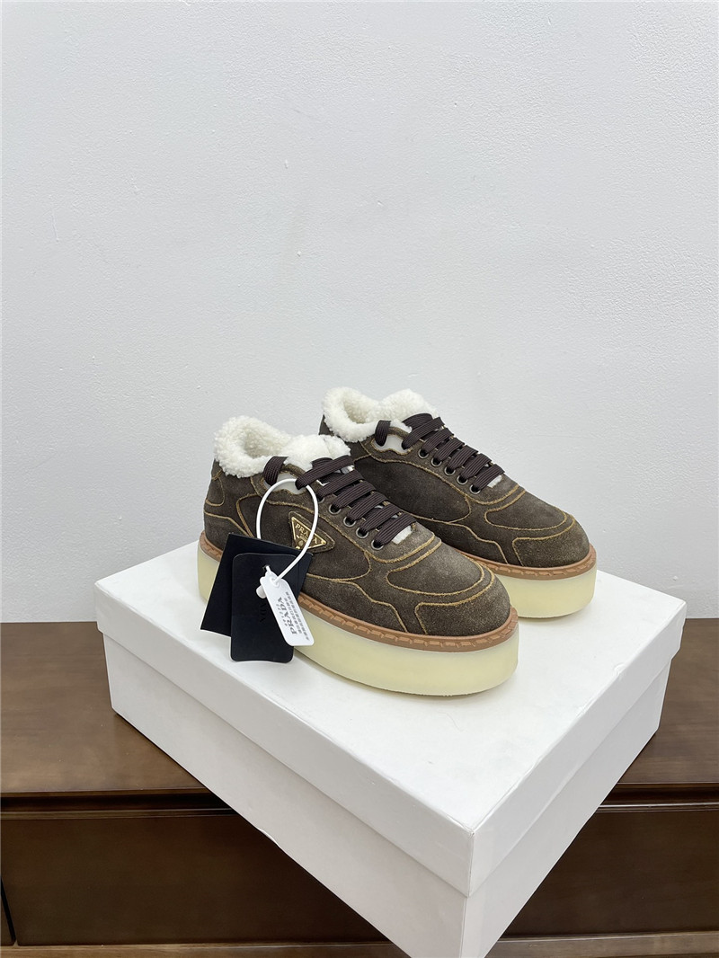 Pra*a winter platform suede sneakers