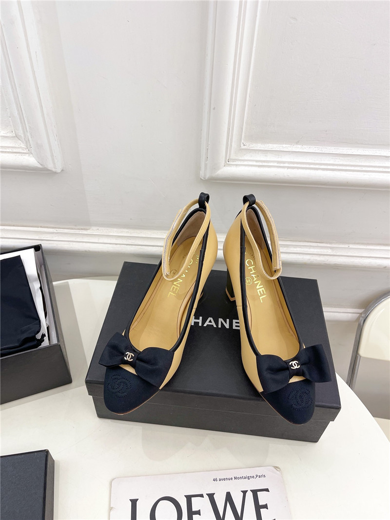 Ch**el bow mary jane heel pumps in beige calfskin